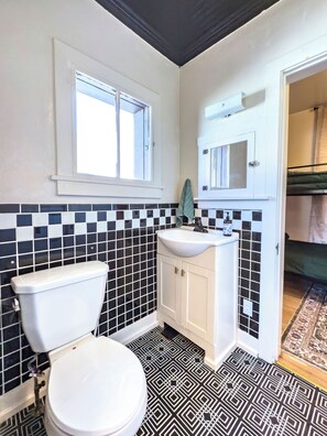 Towels, soap, toilet paper