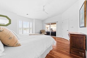 3 bedrooms, desk, iron/ironing board, WiFi