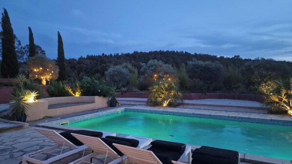 Utomhuspool