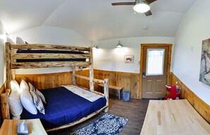 Internet, bed sheets