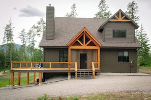 Exterior - Brand New Mountain Chalet Cabin (Coram)