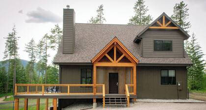 Brand New Mountain Chalet Cabin