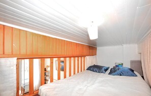 1 chambre, fer et planche à repasser, lit parapluie, Wi-Fi gratuit