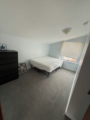 4 bedrooms, free WiFi