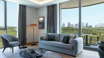 72-inch Smart TV with satellite channels, books