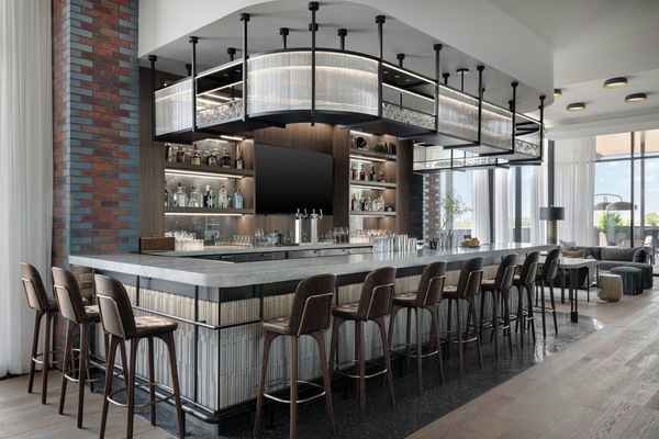 2 bars/lounges