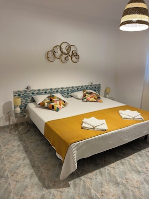 1 chambre, Wi-Fi gratuit, draps fournis