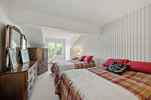 3 dormitorios, tabla de planchar con plancha, wifi y ropa de cama