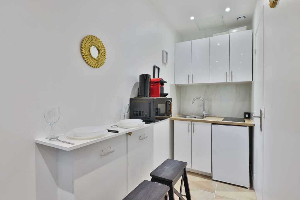 Microwave, stovetop, coffee/tea maker, toaster