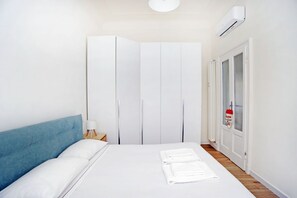 2 chambres, fer et planche à repasser, Wi-Fi, literie fournie