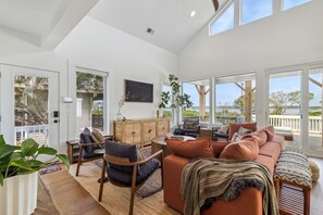 Smart-tv och böcker