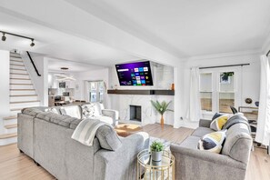 TV