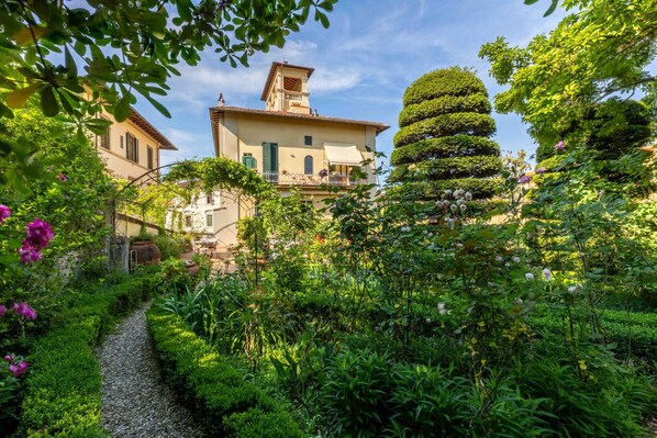 Jardines del alojamiento