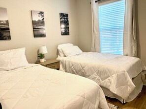 3 Schlafzimmer, Bügeleisen/Bügelbrett, WLAN, Bettwäsche
