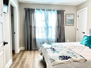 3 soverom, strykejern/-brett, wi-fi og sengetøy