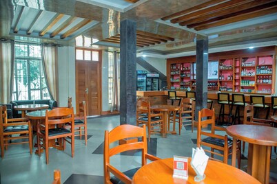 MARONA CITY HOTEL