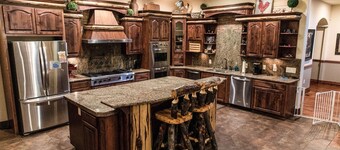 Ultimate Family Pinetop Escape – Spacious Cabin with Game Room & Theater!