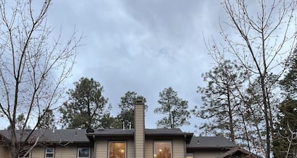 Ultimate Family Pinetop Escape – Spacious Cabin with Game Room & Theater!