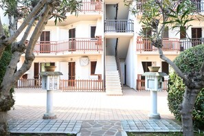 Exterior - M421 - Marcelli, two-room apartment with patio 100m from the sea (Marcelli)