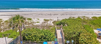 Beautiful Beachside Home – Backyard Oasis W/ Fire Pit, BBQ Grills, & Pool