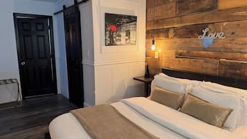 1 bedroom, desk, iron/ironing board, free WiFi