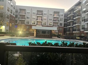 Pool - Luxury 1-bedroom apartment in Buckhead/Lenox, Atlanta (Atlanta)