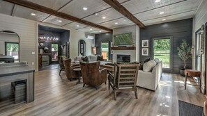 Smart TV, fireplace, ping pong