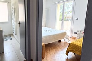 2 bedrooms, bed sheets - CV013 - Cervia, wonderful penthouse with panoramic terrace (Cervia)
