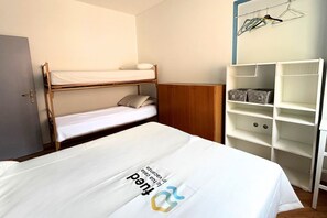 2 多间卧室、床单
