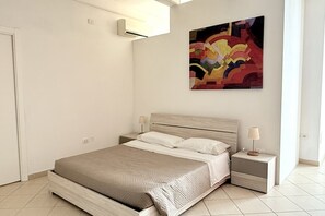 1 bedroom, bed sheets - SE159 - Marotta, two-room apartment 100 meters from the sea (Marotta)