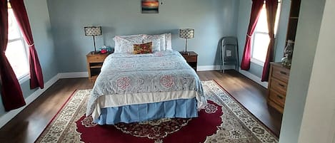 3 bedrooms, bed sheets