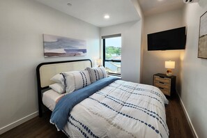 4 Schlafzimmer, Bügeleisen/Bügelbrett, kostenloses WLAN, Bettwäsche