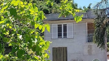 住宿正面