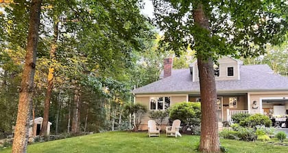 Cozy Freeport Bungalow