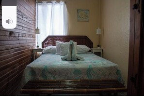2 Schlafzimmer, Zimmersafe, Bügeleisen/Bügelbrett, WLAN