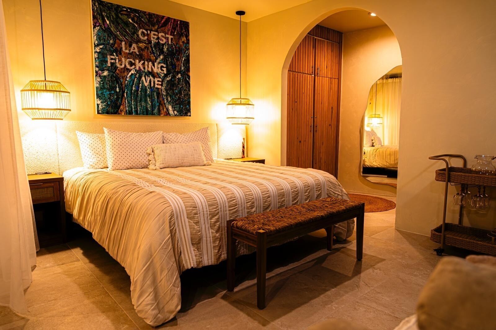 Strykejern/-brett, wi-fi og sengetøy