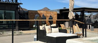 3-bedroom house in Valle de Guadalupe with pool, hot tub, Fire pit  and backyard