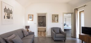 Interior - Stylish cottages, countryside location, scandi hot tub, 20 mins to Cambridge (Royston)