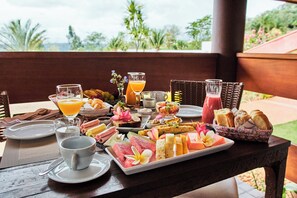 Free daily full breakfast - Frangipani Hotel Boutique (Brotas)