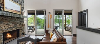 Lakefront Cabin - Private Dock, Firepit, Pontoon Boat Rental Available