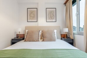 1 quarto, ferros/tábuas de passar roupa, Wi-Fi, roupa de cama