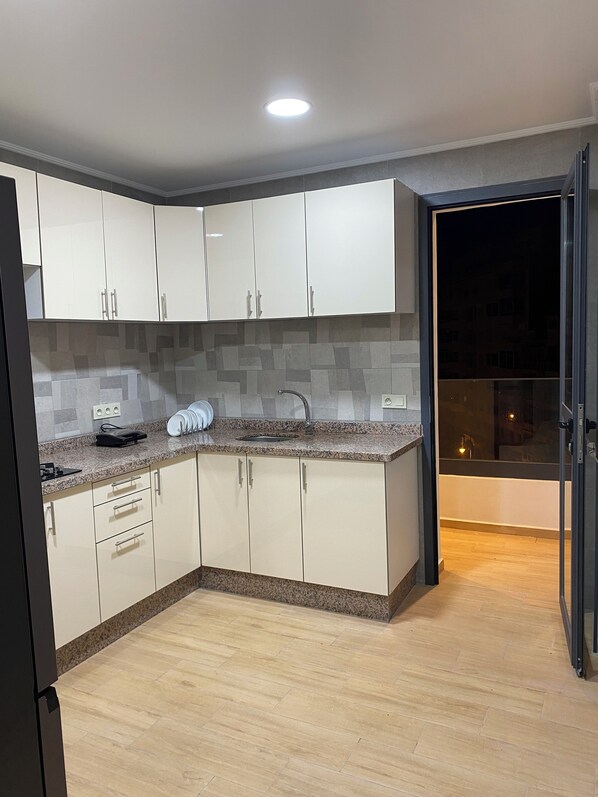 Microwave, oven, stovetop