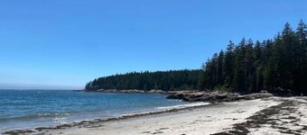 Elegant Escape near Bar Harbor/Acadia Park 8