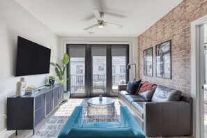 House (1 Bedroom) | Interior