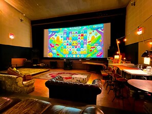 Interior - noctarium: A Private Cinema Hotel (御殿場市)