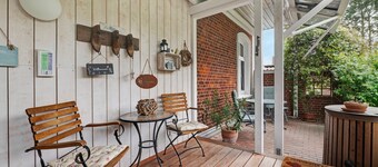 Apartment 'Ida' with Private Terrace, Shared Garden and Wi-Fi
