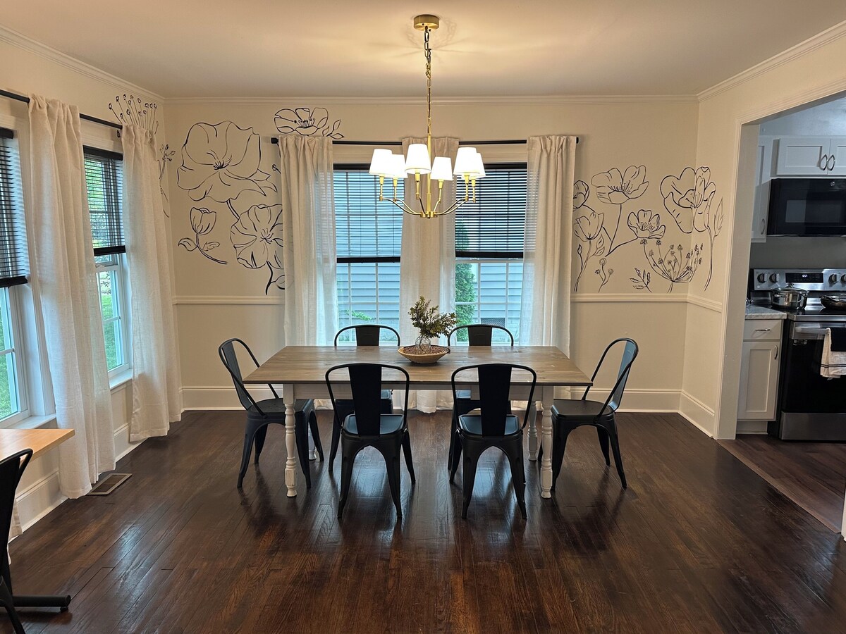 Photo 2 of The Westfield - Cozy Downtown Greer Retreat