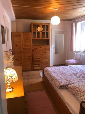 2 chambres, Wi-Fi gratuit, draps fournis