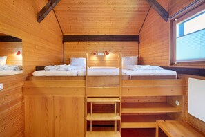3 Schlafzimmer, kostenloses WLAN, Bettwäsche