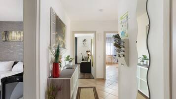 2 camere, ferro/asse da stiro, Wi-Fi gratuito